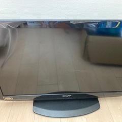 シャープ　AQUOS （32インチ）地デジテレビ