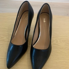 【無料】黒ハイヒール
(37)