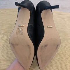 【無料】黒ハイヒール
(37)の画像