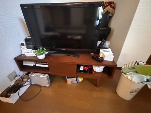 ⭕️美品！木製、収納付きテレビボード