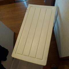 3段衣装ケースの画像