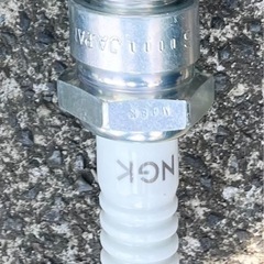 【新品】BP6HS-10 スパークプラグ3本  SJ30　ジムニーの画像