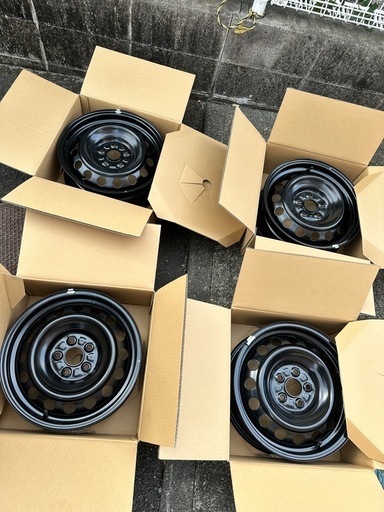 新品　新型シエンタ　スチールホイール