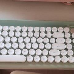 キーボード