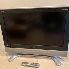AQUOS32型テレビ