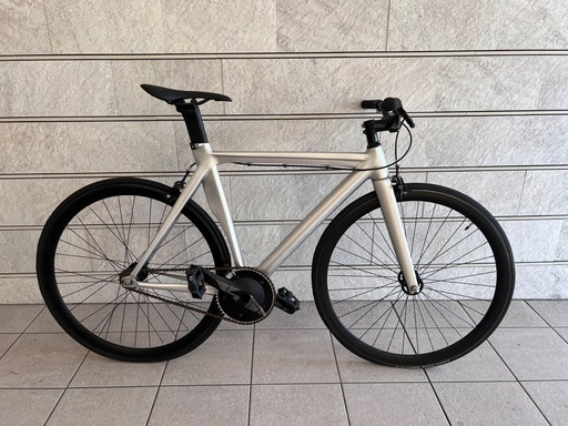 ブローチャーズ　BROTURES TYRANT BIKES MONARCH