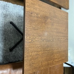カフェテーブルの画像