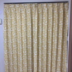 【サイズが合えばとてもお買い得❣️】③オーダーカーテン　遮光2級...