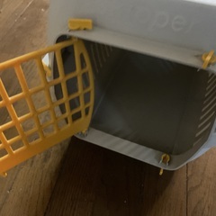 ペットキャリーの画像