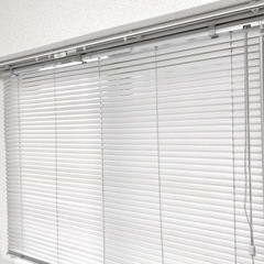 値下げ【中古•美品】木目調ブラインド グレージュ 130×138