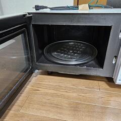 【取引決まりました】電子レンジ、米びつ、ドライヤーお譲りいたしますの画像