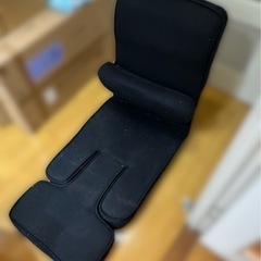 ニトリ ゲーミング座椅子 ブラック