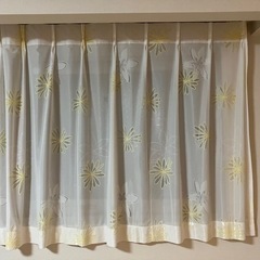 【受け渡し予定者決まりました❣️】⑥小窓用レースカーテン