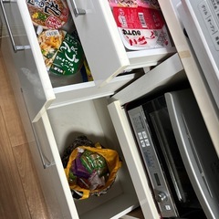 幅87cm高さ180cm キッチンボード　カップボード　ニトリの画像