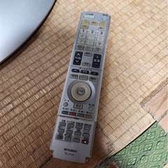 　「受け渡者決定しました」　三菱32型液晶テレビ　の画像