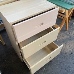 リサイクルショップどりーむ荒田店 No13234 タンス　衣類収納　コンパクトで頑丈♪の画像