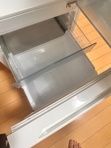 HITACHI 冷蔵庫154L (けし) 神領のキッチン家電《冷蔵庫》の中古 