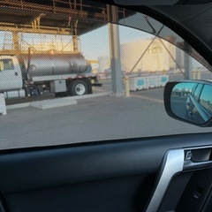 『大特価！』プラド150後期メッシュサンシェードフロント2セット！目隠し.日焼け止め.メッシュスモーク！の画像