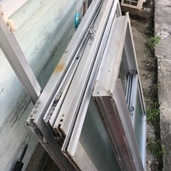 【取引中】アルミサッシ➕ガラス付きの画像