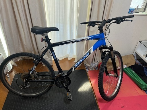 GIANT マウンテンバイク【引き取り限定】 GIANT マウンテンバイク 青