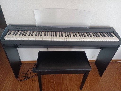 電子ピアノ　YAMAHA
