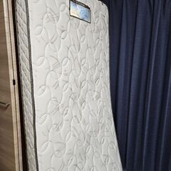 マットレス差し上げます