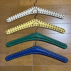 レトロ　カラー　ハンガー 4本セット