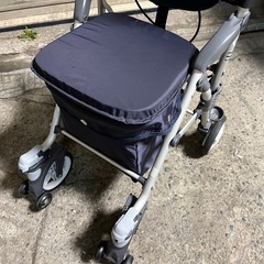 シルバーカー キャリースルーン BOX ネイビー 動作確認済 折りたたみ可能 割と美品です！ 中古品 ④の画像