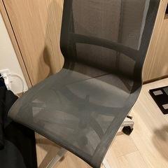 ハーマンミラー　肘置き無し