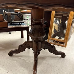 ヨーロピアンテーブルの画像