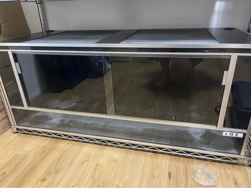 爬虫類ケージ　110×45×45