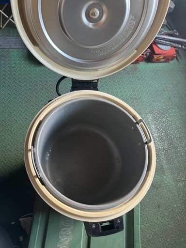 ゾウジルシ　保温器