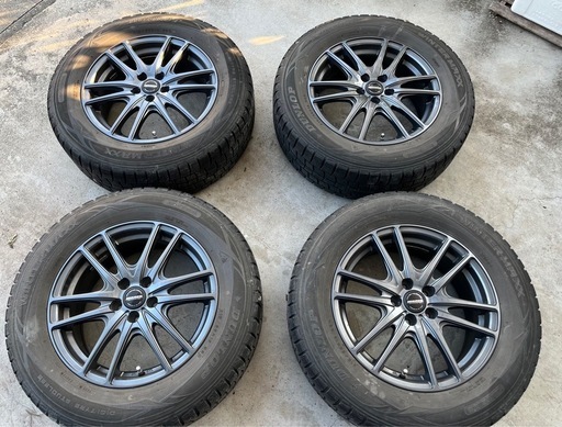 スバルフォレスター
16インチスタッドレスタイヤホイール