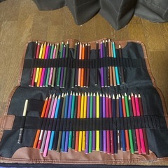 色鉛筆の画像