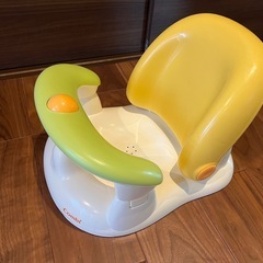 コンビ　ベビーバスチェア