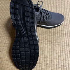 28cm相当  ランニングシューズ ウォーキング 通勤 グレー EUR44   27.5cmの画像