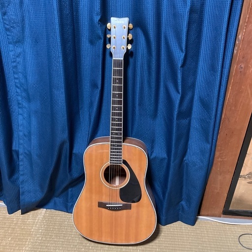 ヤマハのギターDW-5S