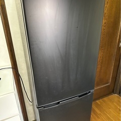 アイリスオーヤマ 冷凍冷蔵庫☆美品☆(決まりました)