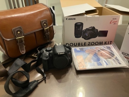 【中古】Canon　Kiss　X7i　ダブルズームキット\u0026バッグ付き