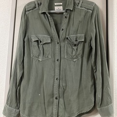 レディース　カーキ　シャツ　