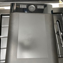 ペンタブ intuos4 PTK-640の画像