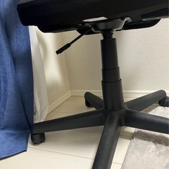 オフィスチェアーの画像