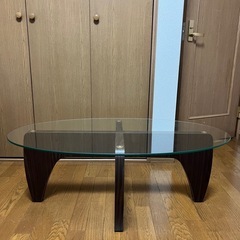 ガラステーブル