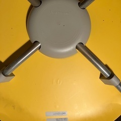 アントチェア(黄)の画像