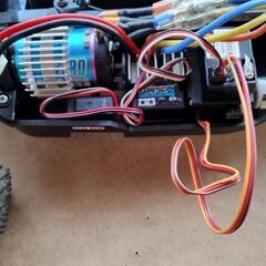 爆走タミヤエアロアバンテブラシレスモーター仕様