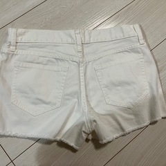 GU ショートパンツ　Mサイズの画像