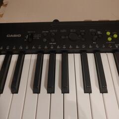 電子ピアノ カシオ Casiotone CTK-240 AC電源と乾電池の2電源対応 見やすい液晶画面

の画像