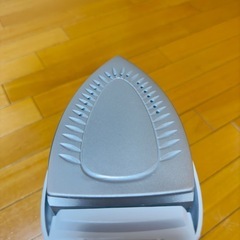 Panasonic アイロン（CaRuRu / 2022年製）の画像
