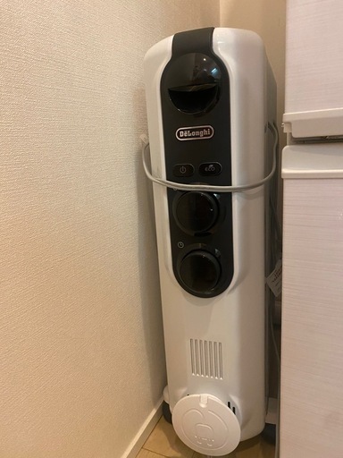デロンギ　オイルヒーター