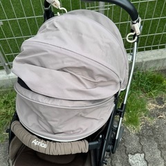 Aprica ベビーカーの画像
